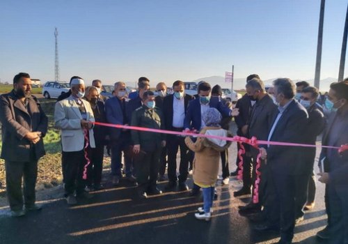 افتتاح پروژه آسفالت جاده بین دو روستای اسلام آباد و قزلجه ماتی
